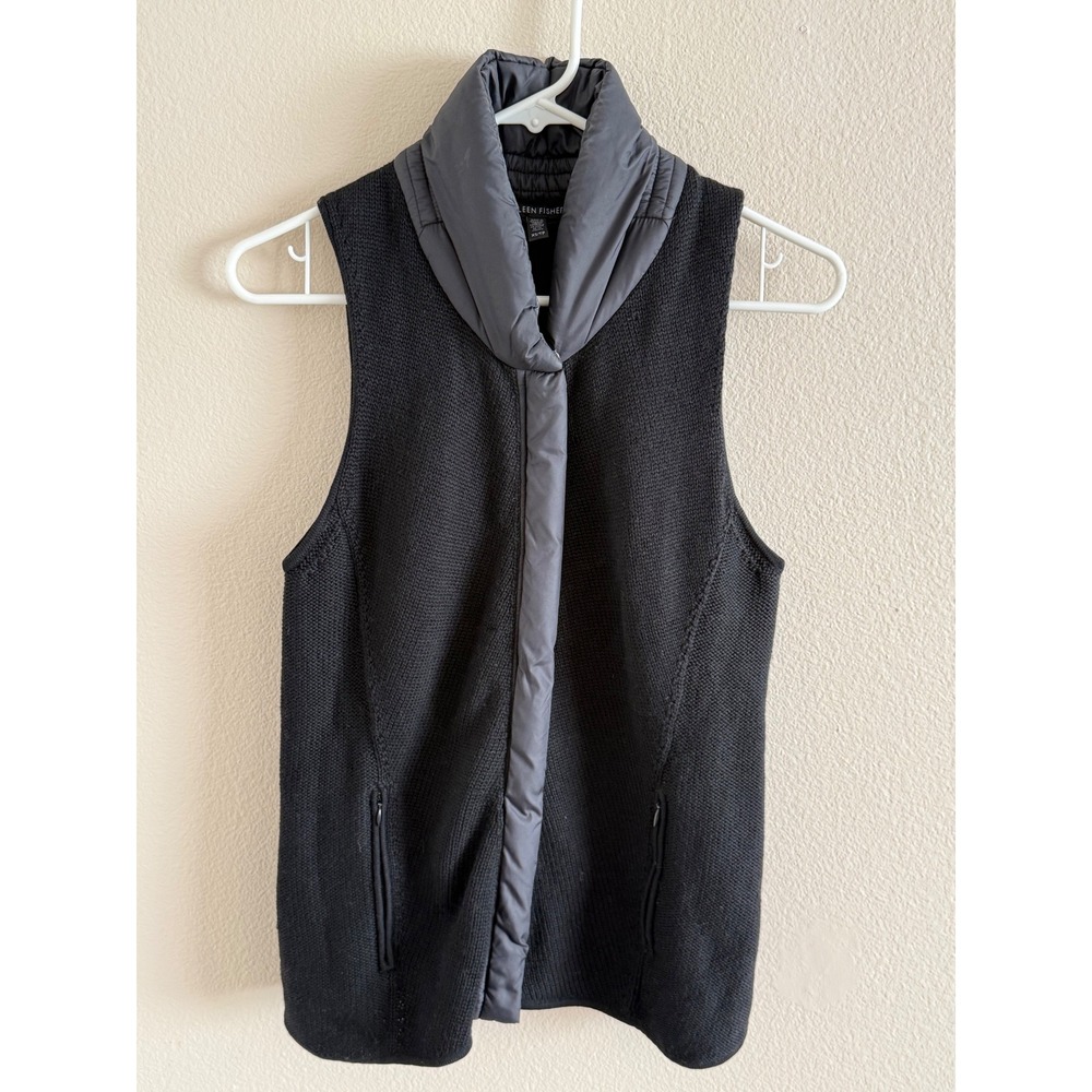 Eileen Fisher‎ Black Puffer Like Collar Knit Vest 100% Wool XS TP Sleeveless